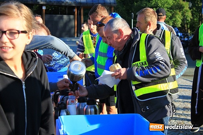 Zdjęcie w galerii na portalu naszwodzislaw.com: Zmęczeni, ale szczęśliwi wrócili do domów wiadomości z regionu