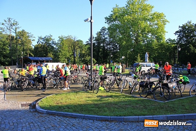 Zdjęcie w galerii na portalu naszwodzislaw.com: Zmęczeni, ale szczęśliwi wrócili do domów wiadomości z regionu