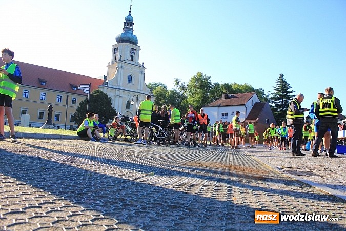 Zdjęcie w galerii na portalu naszwodzislaw.com: Zmęczeni, ale szczęśliwi wrócili do domów wiadomości z regionu