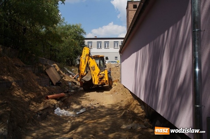Zdjęcie w galerii na portalu naszwodzislaw.com: Remont basenu trwa. Jak przebiegają prace? wiadomości z regionu