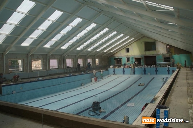 Zdjęcie w galerii na portalu naszwodzislaw.com: Remont basenu trwa. Jak przebiegają prace? wiadomości z regionu