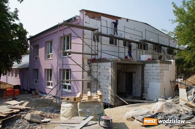 Zdjęcie w galerii na portalu naszwodzislaw.com: Remont basenu trwa. Jak przebiegają prace? wiadomości z regionu