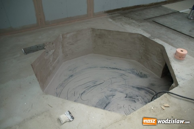 Zdjęcie w galerii na portalu naszwodzislaw.com: Remont basenu trwa. Jak przebiegają prace? wiadomości z regionu