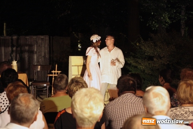 Zdjęcie w galerii na portalu naszwodzislaw.com: Aktorzy Teatru Wodzisławskiej Ulicy zaprezentowali spektakl pt. Gość Oczekiwany wiadomości z regionu