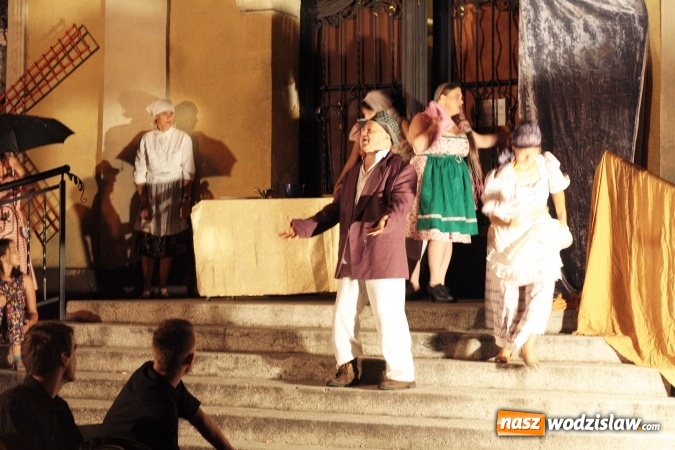 Zdjęcie w galerii na portalu naszwodzislaw.com: Aktorzy Teatru Wodzisławskiej Ulicy zaprezentowali spektakl pt. Gość Oczekiwany wiadomości z regionu