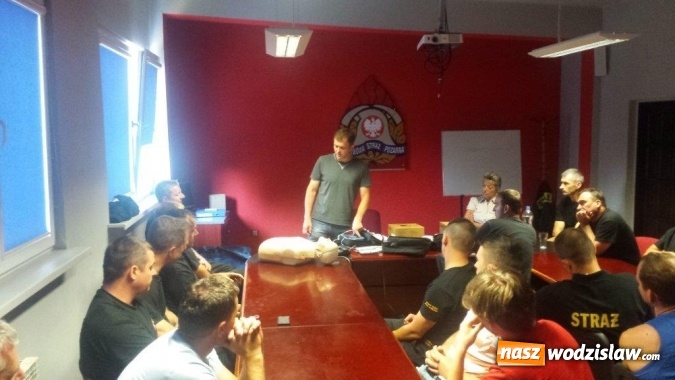 Zdjęcie w galerii na portalu naszwodzislaw.com: Wodzisławskie starostwo kupiło dwa defibrylatory  wiadomości z regionu