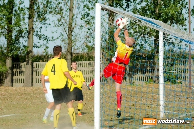 Zdjęcie w galerii na portalu naszwodzislaw.com: Puchar Polski: Owsiszcze pokonane. Silesia awansowała do ćwierćfinału wiadomości z regionu