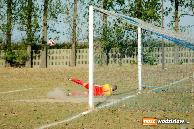 Zdjęcie w galerii na portalu naszwodzislaw.com: Puchar Polski: Owsiszcze pokonane. Silesia awansowała do ćwierćfinału wiadomości z regionu