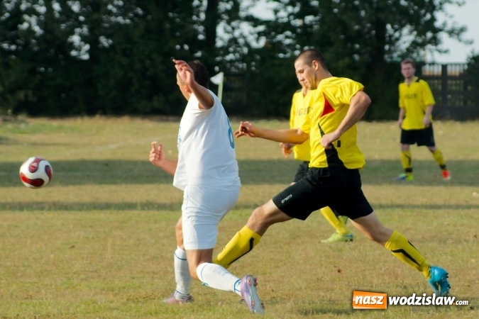 Zdjęcie w galerii na portalu naszwodzislaw.com: Puchar Polski: Owsiszcze pokonane. Silesia awansowała do ćwierćfinału wiadomości z regionu