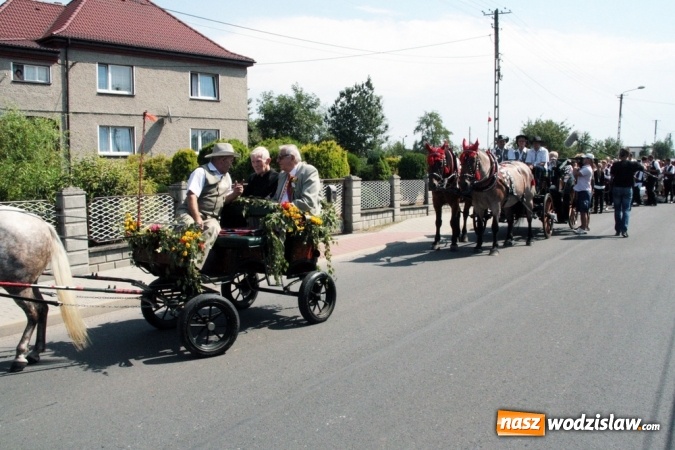 Zdjęcie w galerii na portalu naszwodzislaw.com: Potężny korowód dożynkowy w Gołkowicach! wiadomości z regionu