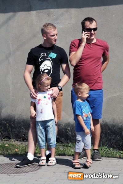 Zdjęcie w galerii na portalu naszwodzislaw.com: Potężny korowód dożynkowy w Gołkowicach! wiadomości z regionu