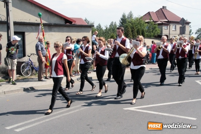 Zdjęcie w galerii na portalu naszwodzislaw.com: Potężny korowód dożynkowy w Gołkowicach! wiadomości z regionu