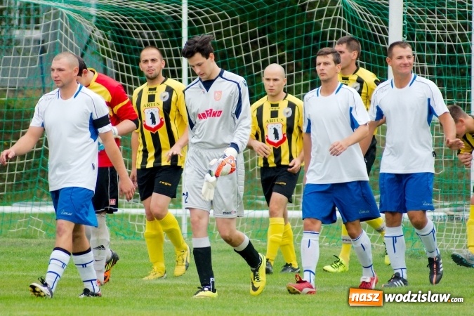 Zdjęcie w galerii na portalu naszwodzislaw.com: Klasa okręgowa: Ogromne szczęście Rydułtów. Naprzód zrobił mały krok naprzód wiadomości z regionu