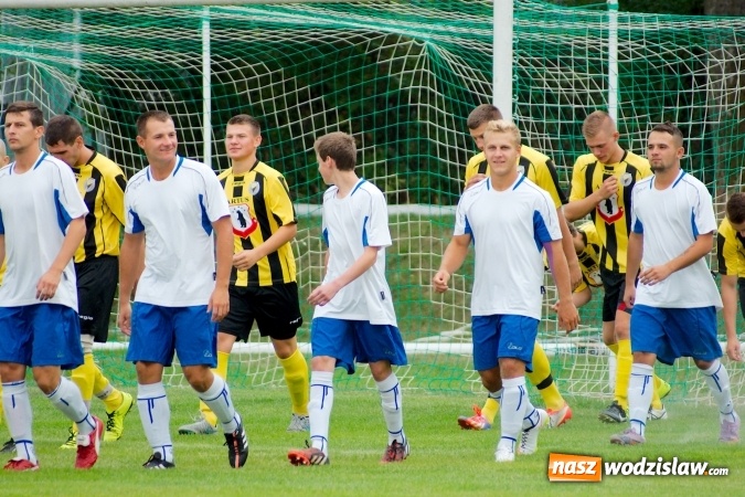 Zdjęcie w galerii na portalu naszwodzislaw.com: Klasa okręgowa: Ogromne szczęście Rydułtów. Naprzód zrobił mały krok naprzód wiadomości z regionu