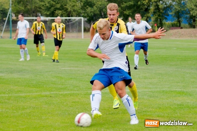 Zdjęcie w galerii na portalu naszwodzislaw.com: Klasa okręgowa: Ogromne szczęście Rydułtów. Naprzód zrobił mały krok naprzód wiadomości z regionu