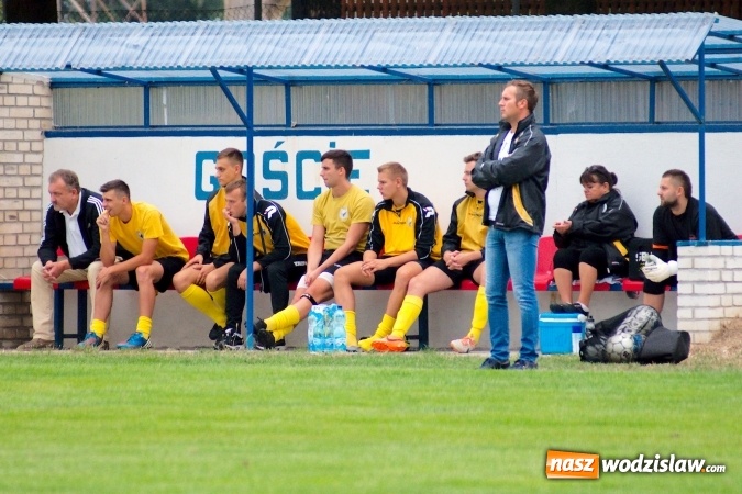 Zdjęcie w galerii na portalu naszwodzislaw.com: Klasa okręgowa: Ogromne szczęście Rydułtów. Naprzód zrobił mały krok naprzód wiadomości z regionu