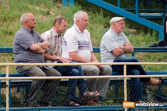 Zdjęcie w galerii na portalu naszwodzislaw.com: Klasa okręgowa: Ogromne szczęście Rydułtów. Naprzód zrobił mały krok naprzód wiadomości z regionu