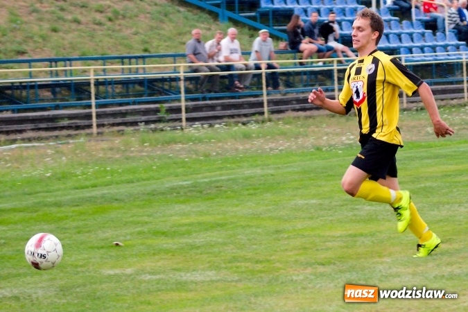 Zdjęcie w galerii na portalu naszwodzislaw.com: Klasa okręgowa: Ogromne szczęście Rydułtów. Naprzód zrobił mały krok naprzód wiadomości z regionu