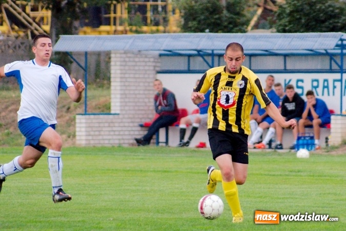 Zdjęcie w galerii na portalu naszwodzislaw.com: Klasa okręgowa: Ogromne szczęście Rydułtów. Naprzód zrobił mały krok naprzód wiadomości z regionu