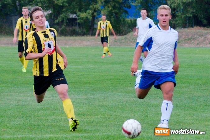 Zdjęcie w galerii na portalu naszwodzislaw.com: Klasa okręgowa: Ogromne szczęście Rydułtów. Naprzód zrobił mały krok naprzód wiadomości z regionu