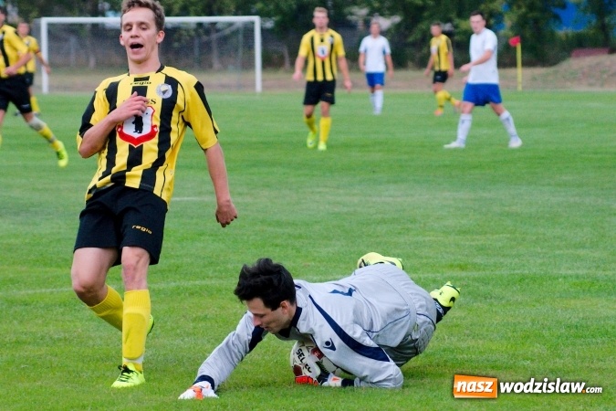 Zdjęcie w galerii na portalu naszwodzislaw.com: Klasa okręgowa: Ogromne szczęście Rydułtów. Naprzód zrobił mały krok naprzód wiadomości z regionu