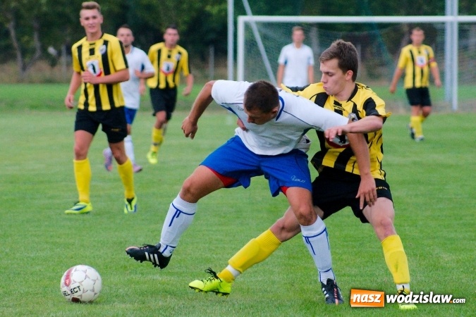Zdjęcie w galerii na portalu naszwodzislaw.com: Klasa okręgowa: Ogromne szczęście Rydułtów. Naprzód zrobił mały krok naprzód wiadomości z regionu