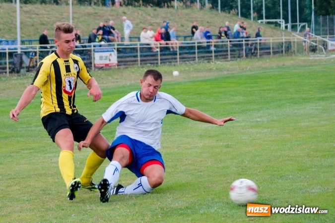 Zdjęcie w galerii na portalu naszwodzislaw.com: Klasa okręgowa: Ogromne szczęście Rydułtów. Naprzód zrobił mały krok naprzód wiadomości z regionu