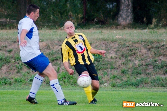 Zdjęcie w galerii na portalu naszwodzislaw.com: Klasa okręgowa: Ogromne szczęście Rydułtów. Naprzód zrobił mały krok naprzód wiadomości z regionu