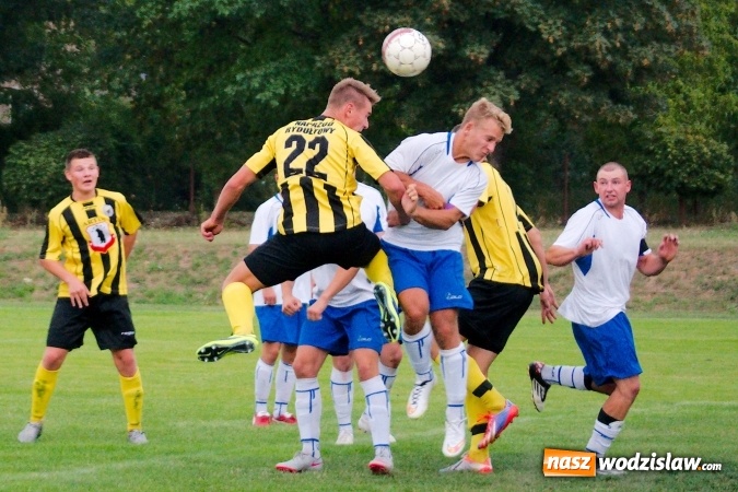 Zdjęcie w galerii na portalu naszwodzislaw.com: Klasa okręgowa: Ogromne szczęście Rydułtów. Naprzód zrobił mały krok naprzód wiadomości z regionu