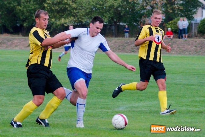 Zdjęcie w galerii na portalu naszwodzislaw.com: Klasa okręgowa: Ogromne szczęście Rydułtów. Naprzód zrobił mały krok naprzód wiadomości z regionu