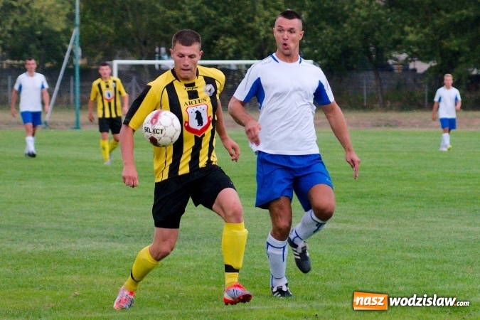 Zdjęcie w galerii na portalu naszwodzislaw.com: Klasa okręgowa: Ogromne szczęście Rydułtów. Naprzód zrobił mały krok naprzód wiadomości z regionu