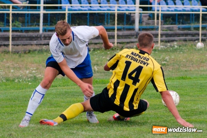 Zdjęcie w galerii na portalu naszwodzislaw.com: Klasa okręgowa: Ogromne szczęście Rydułtów. Naprzód zrobił mały krok naprzód wiadomości z regionu