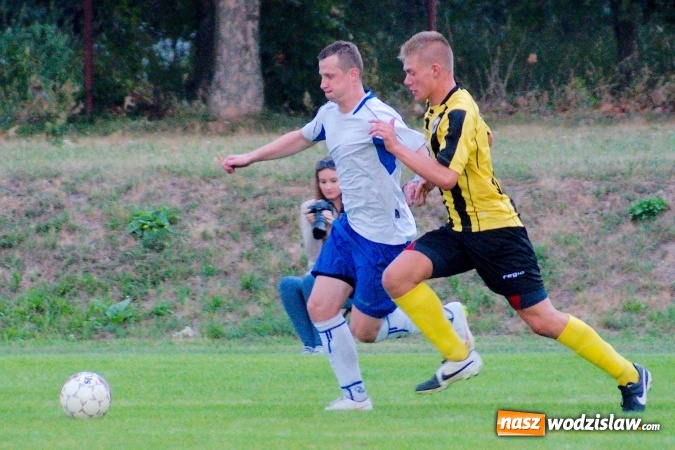 Zdjęcie w galerii na portalu naszwodzislaw.com: Klasa okręgowa: Ogromne szczęście Rydułtów. Naprzód zrobił mały krok naprzód wiadomości z regionu