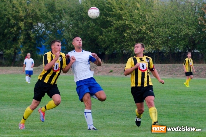 Zdjęcie w galerii na portalu naszwodzislaw.com: Klasa okręgowa: Ogromne szczęście Rydułtów. Naprzód zrobił mały krok naprzód wiadomości z regionu