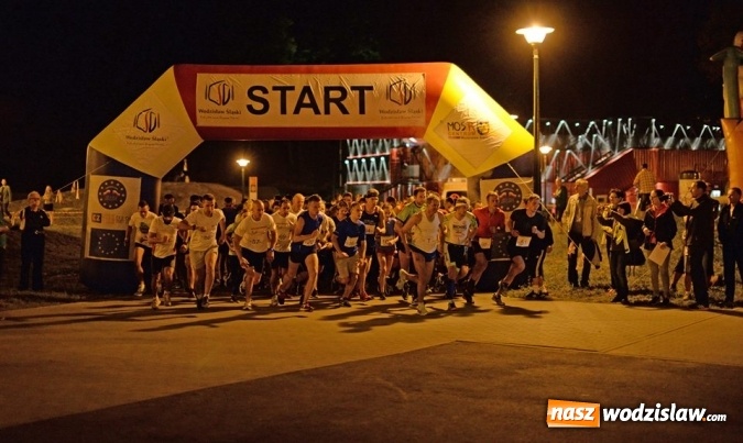 Zdjęcie w galerii na portalu naszwodzislaw.com: 120 uczestników wystartowało w Biegu z Gwiazdami w Rodzinnym Parku Rozrywki  wiadomości z regionu