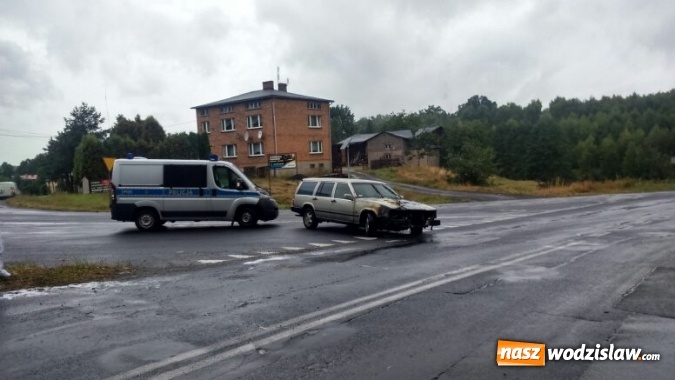 Zdjęcie w galerii na portalu naszwodzislaw.com: Gogołowa: Auto stanęło w płomieniach w trakcie jazdy!  wiadomości z regionu