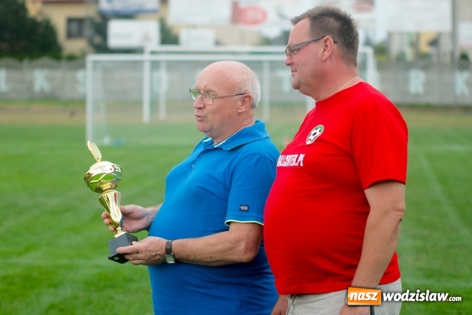 Zdjęcie w galerii na portalu naszwodzislaw.com: Młodziki Rogowa na tarczy w Tworkowie wiadomości z regionu