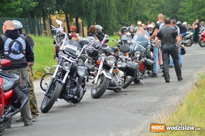 Zdjęcie w galerii na portalu naszwodzislaw.com: Parada motocyklowa przejechała ulicami miasta wiadomości z regionu