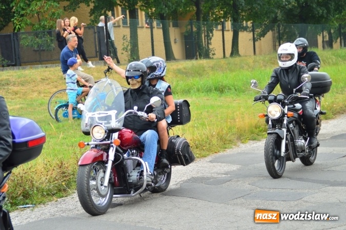 Zdjęcie w galerii na portalu naszwodzislaw.com: Parada motocyklowa przejechała ulicami miasta wiadomości z regionu