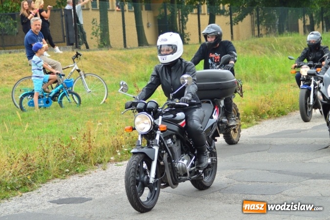 Zdjęcie w galerii na portalu naszwodzislaw.com: Parada motocyklowa przejechała ulicami miasta wiadomości z regionu