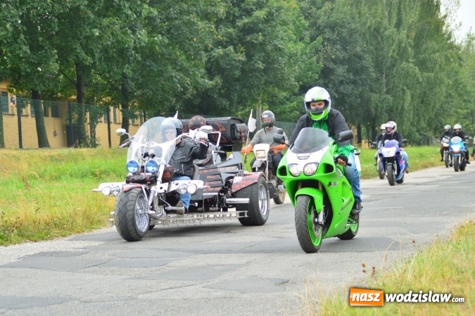 Zdjęcie w galerii na portalu naszwodzislaw.com: Parada motocyklowa przejechała ulicami miasta wiadomości z regionu