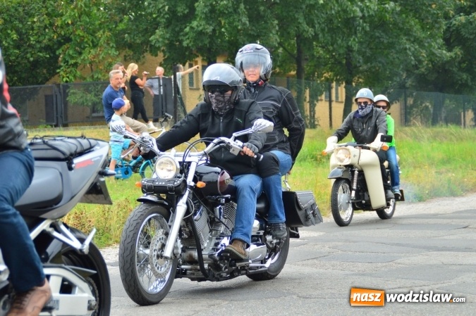 Zdjęcie w galerii na portalu naszwodzislaw.com: Parada motocyklowa przejechała ulicami miasta wiadomości z regionu