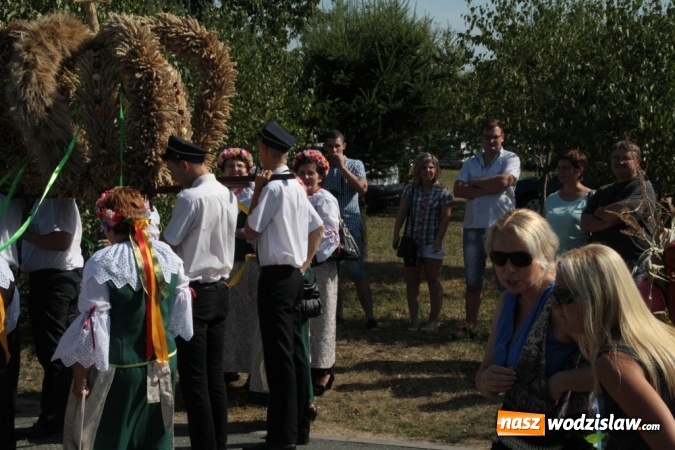Zdjęcie w galerii na portalu naszwodzislaw.com: Rolnicy w gminie Gorzyce podziękowali za tegoroczne plony wiadomości z regionu