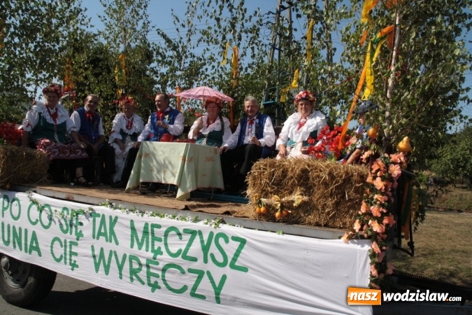 Zdjęcie w galerii na portalu naszwodzislaw.com: Rolnicy w gminie Gorzyce podziękowali za tegoroczne plony wiadomości z regionu