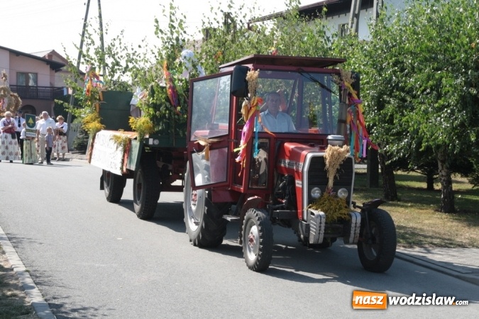Zdjęcie w galerii na portalu naszwodzislaw.com: Rolnicy w gminie Gorzyce podziękowali za tegoroczne plony wiadomości z regionu