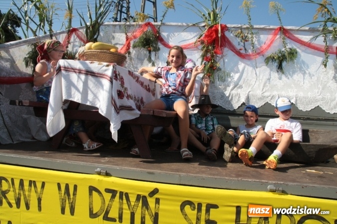 Zdjęcie w galerii na portalu naszwodzislaw.com: Rolnicy w gminie Gorzyce podziękowali za tegoroczne plony wiadomości z regionu