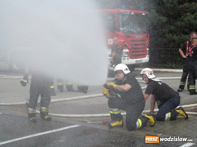 Zdjęcie w galerii na portalu naszwodzislaw.com: Strażacy ochotnicy z naszego regionu uczestniczyli w szkoleniu, które zostało poświęcone tematyce pożarów wewnętrznych wiadomości z regionu