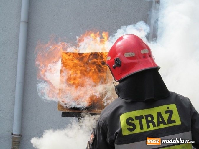 Zdjęcie w galerii na portalu naszwodzislaw.com: Strażacy ochotnicy z naszego regionu uczestniczyli w szkoleniu, które zostało poświęcone tematyce pożarów wewnętrznych wiadomości z regionu