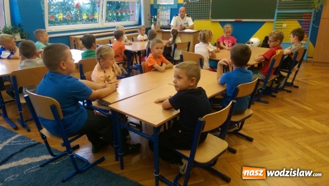 Zdjęcie w galerii na portalu naszwodzislaw.com: Trwa akcja 