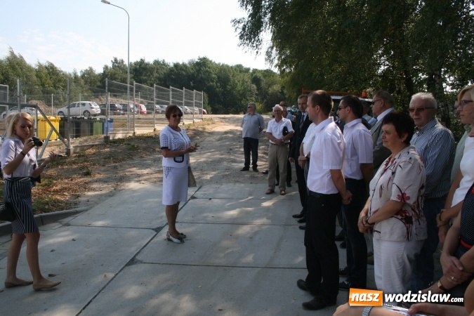Zdjęcie w galerii na portalu naszwodzislaw.com: Uroczyste otwarcie Punktu Selektywnej Zbiórki Odpadów Komunalnych wiadomości z regionu